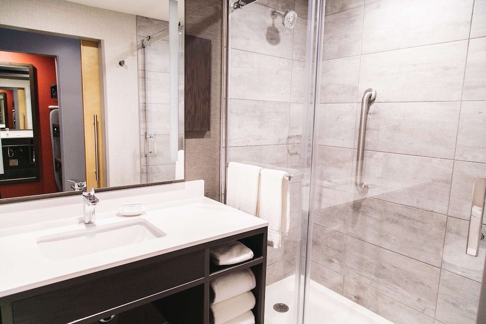 Hilton Garden Inn Fredericton New Brunswick Canada 26/60