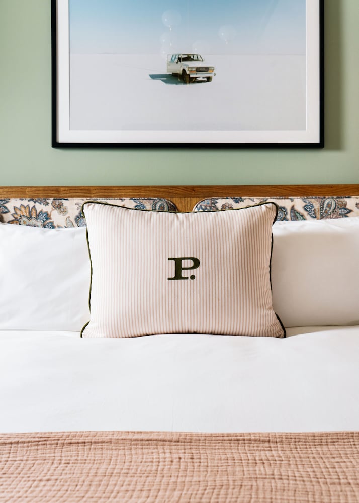 Palihouse Hyde Park Village 8/50