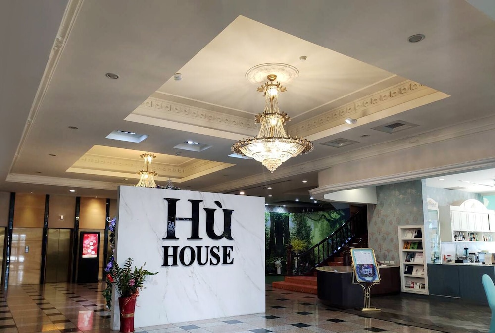 Hu House 6/48