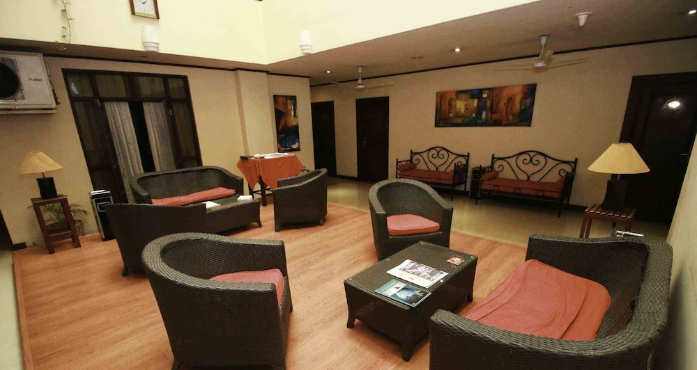 Colombo City Hotel 30/49