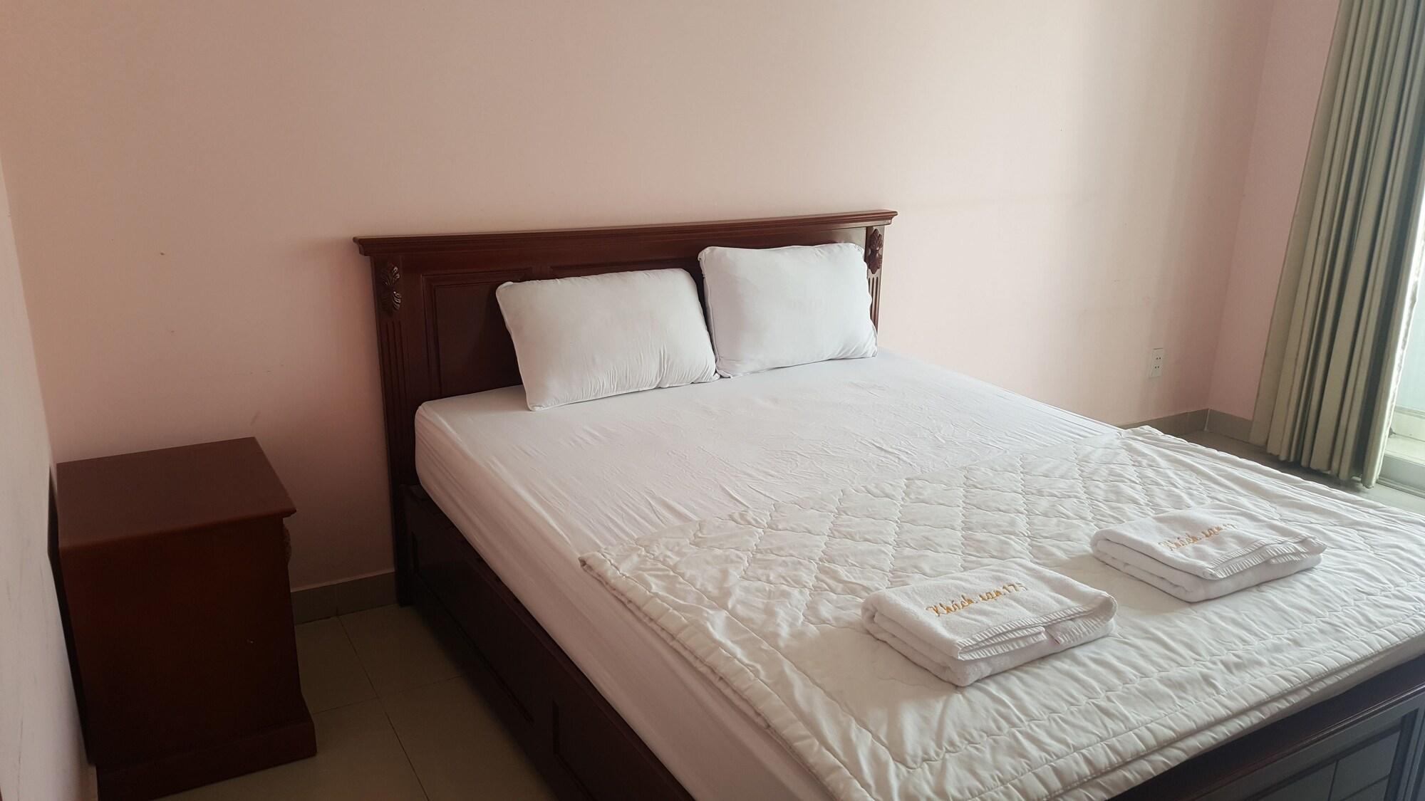 Hotel 175 69/95