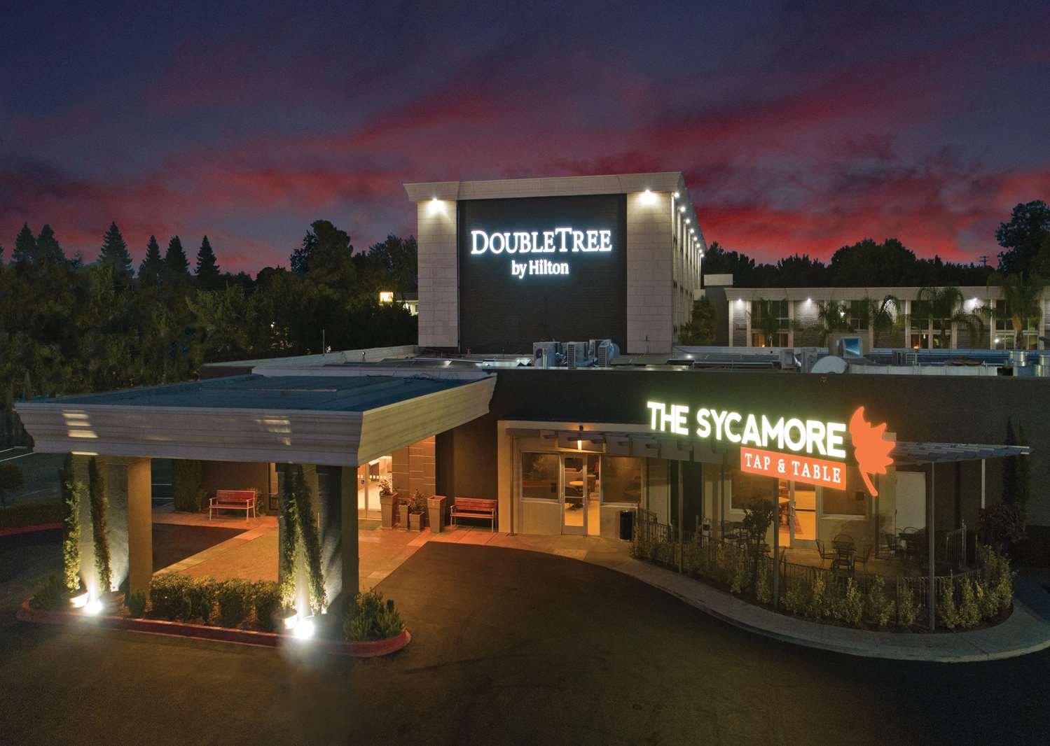 DOUBLETREE BY HILTON CHICO in CHICO - CA