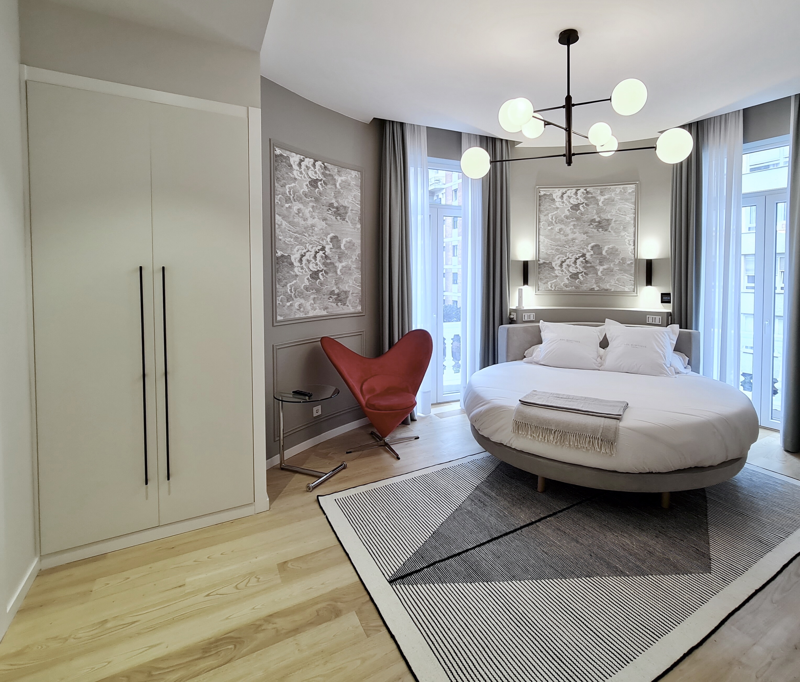 Premium, Double Bed
