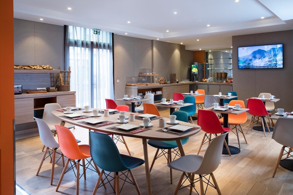 ibis Styles Bourg La Reine 40/50
