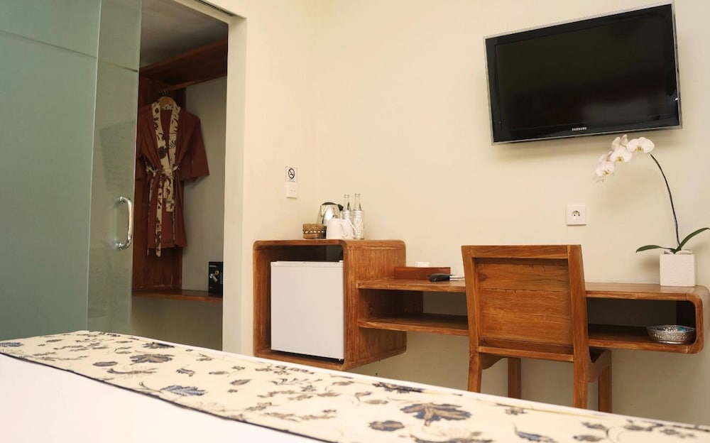 Arana Suite 31/71