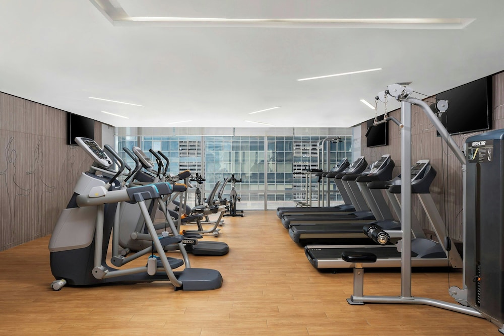 Four Points by Sheraton Ploenchit Bangkok 34/56