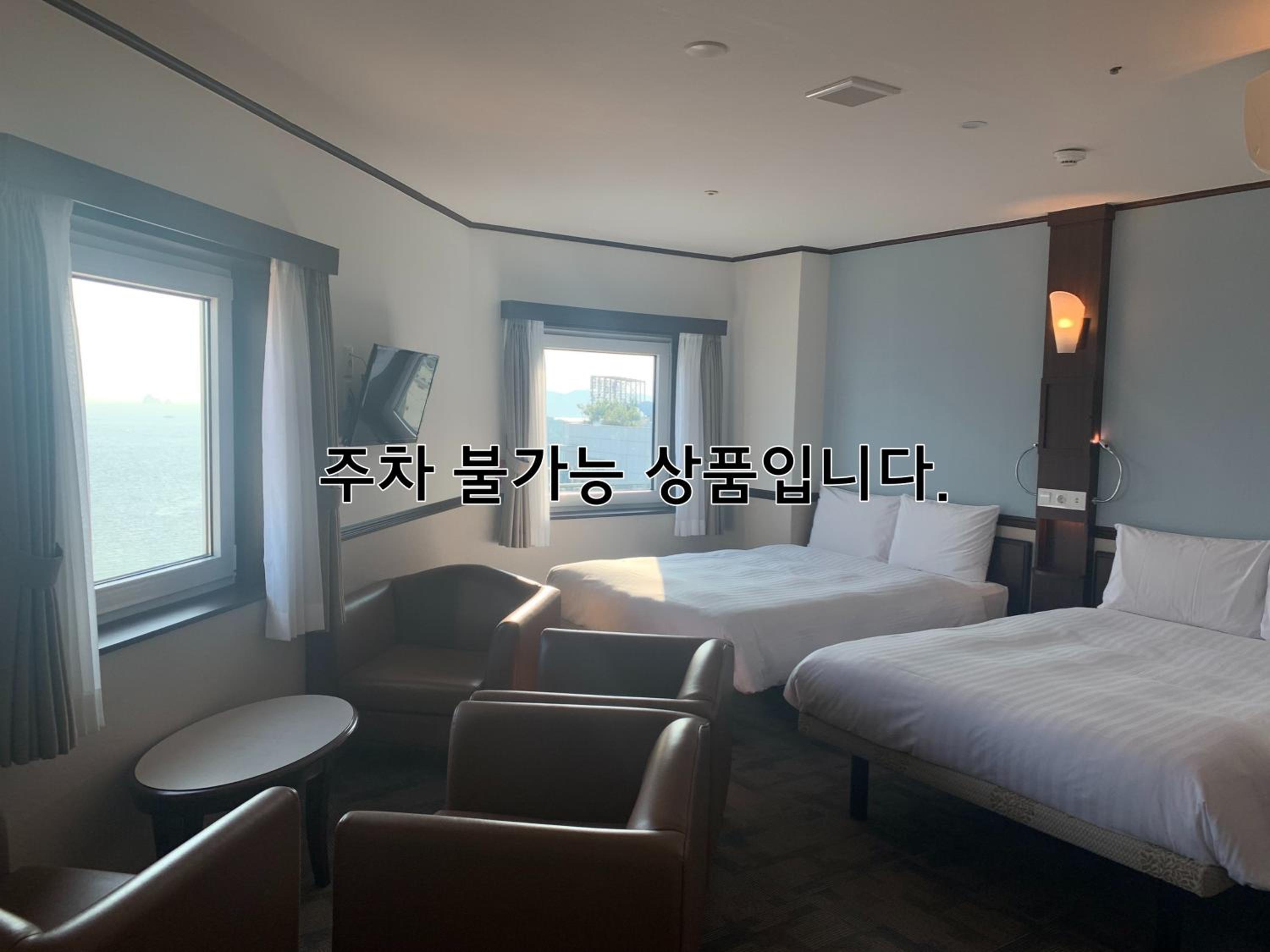 Deluxe, Twin Beds, Ocean View, No Parking