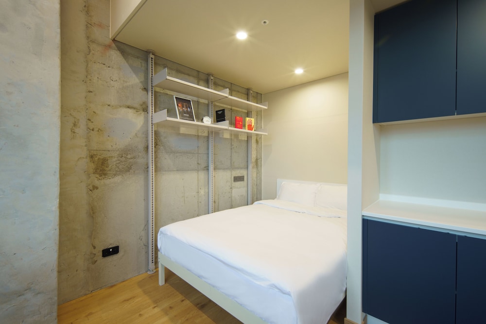 PREMIUM, DOUBLE BED