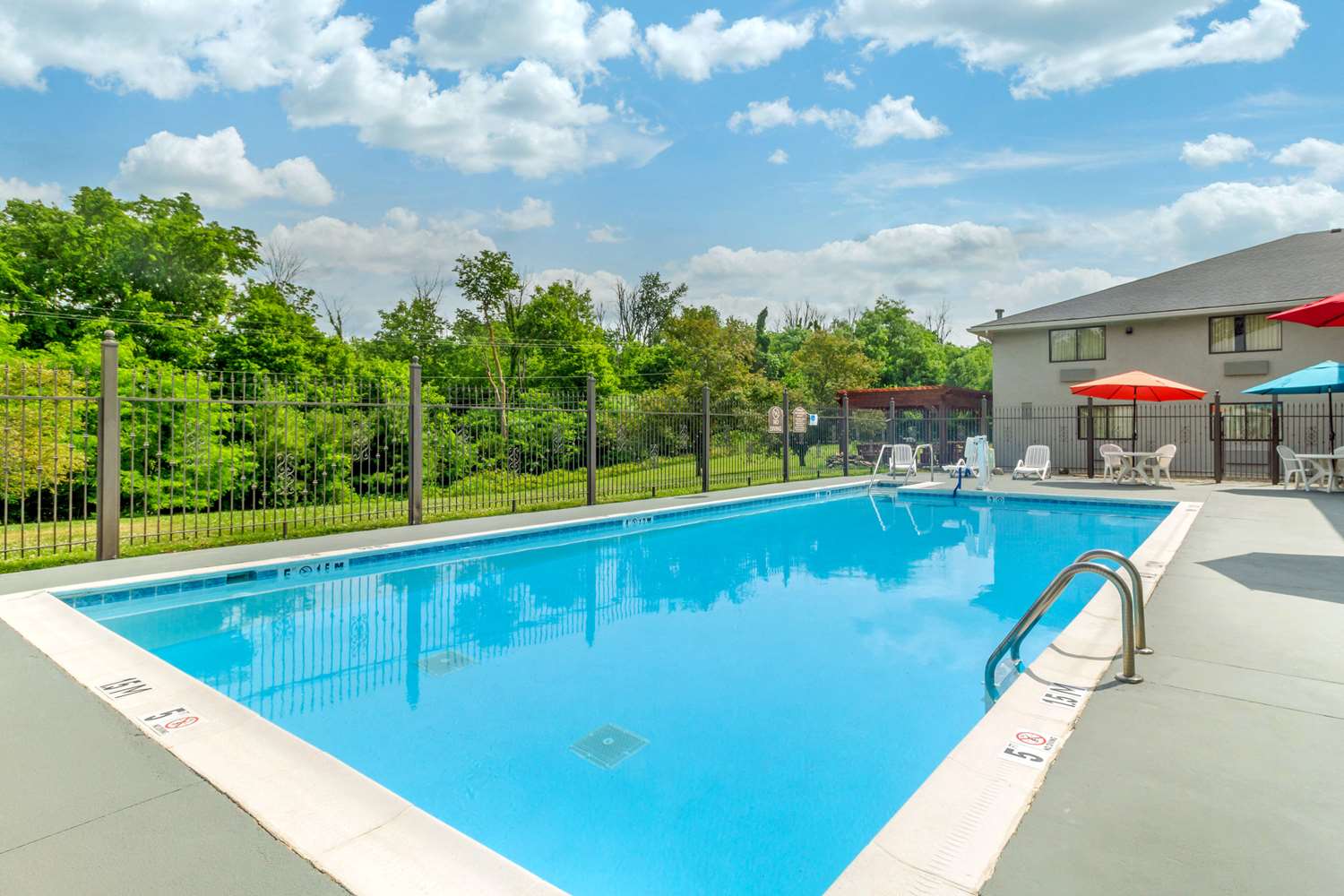 Quality Inn Danville KY 27/45