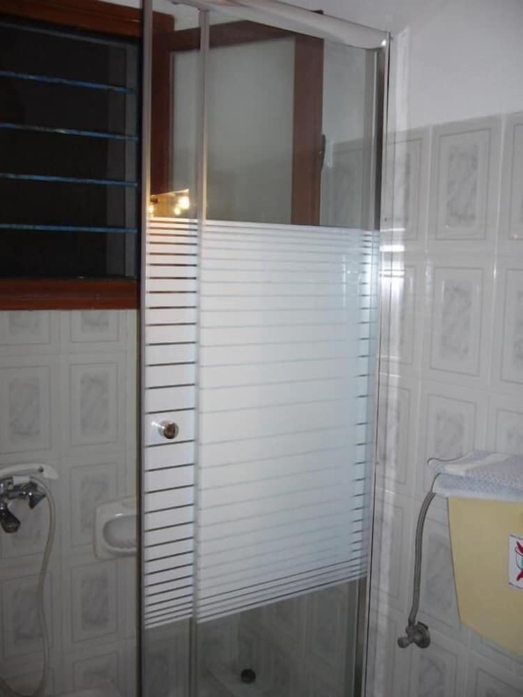 Ioanna Rooms 5/50