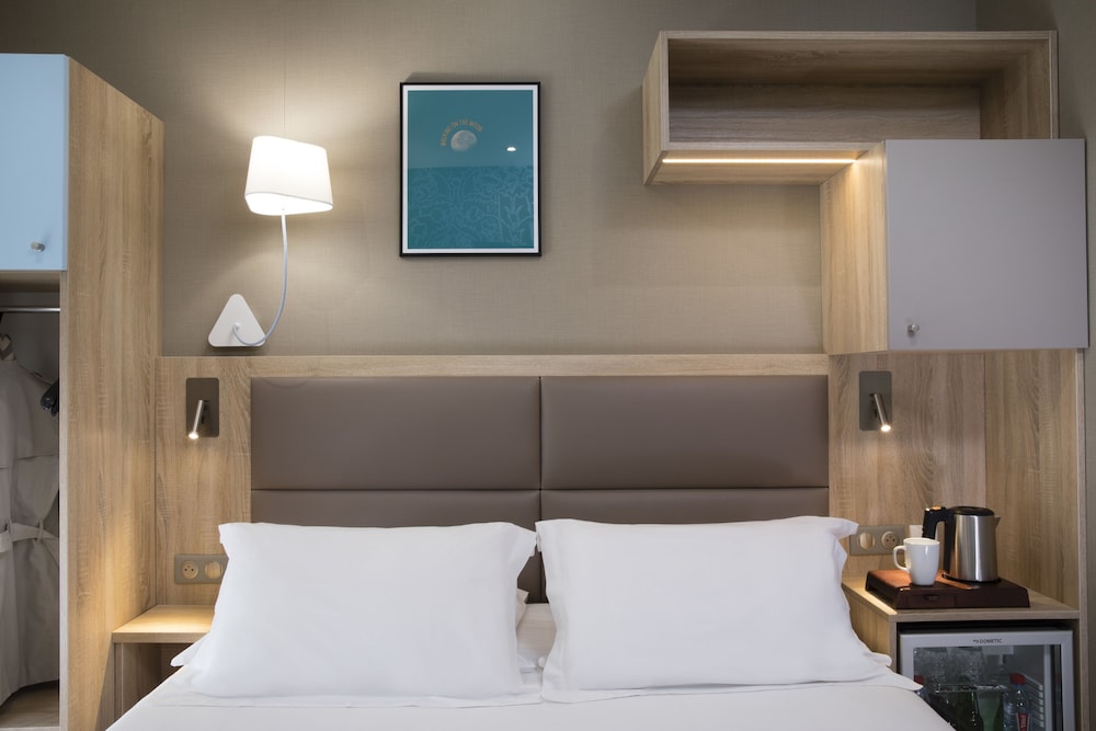 Daumesnil Vincennes Hotel 25/66