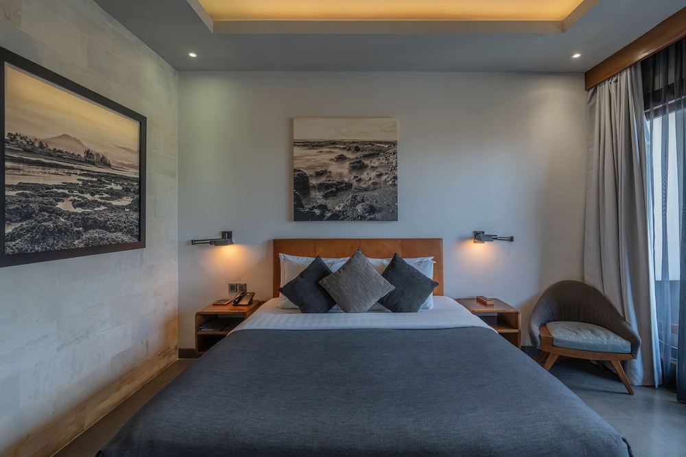 غرفة ديلوكس بسرير فردي بإطلالة على المسبح، Akana Boutique Hotel 2/3