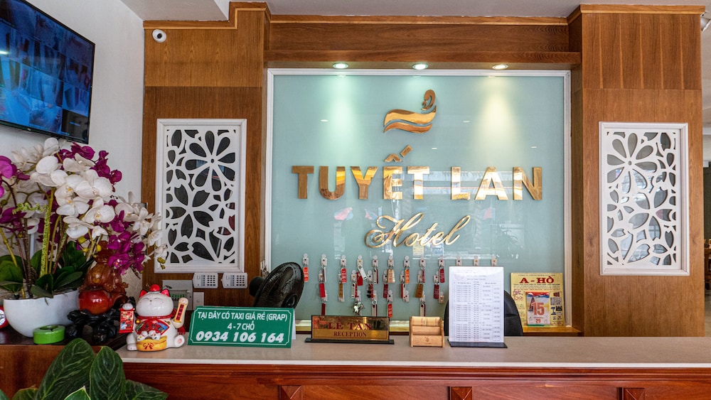 Tuyet Lan Hotel 12/63