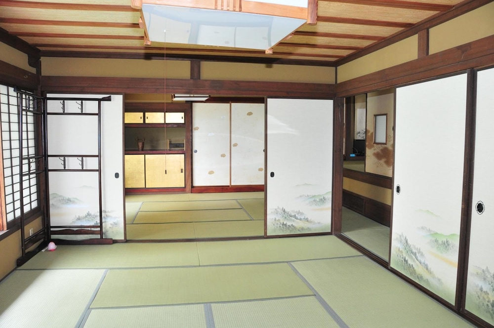 Yokohama Fujiyoshi Izuten 7/66