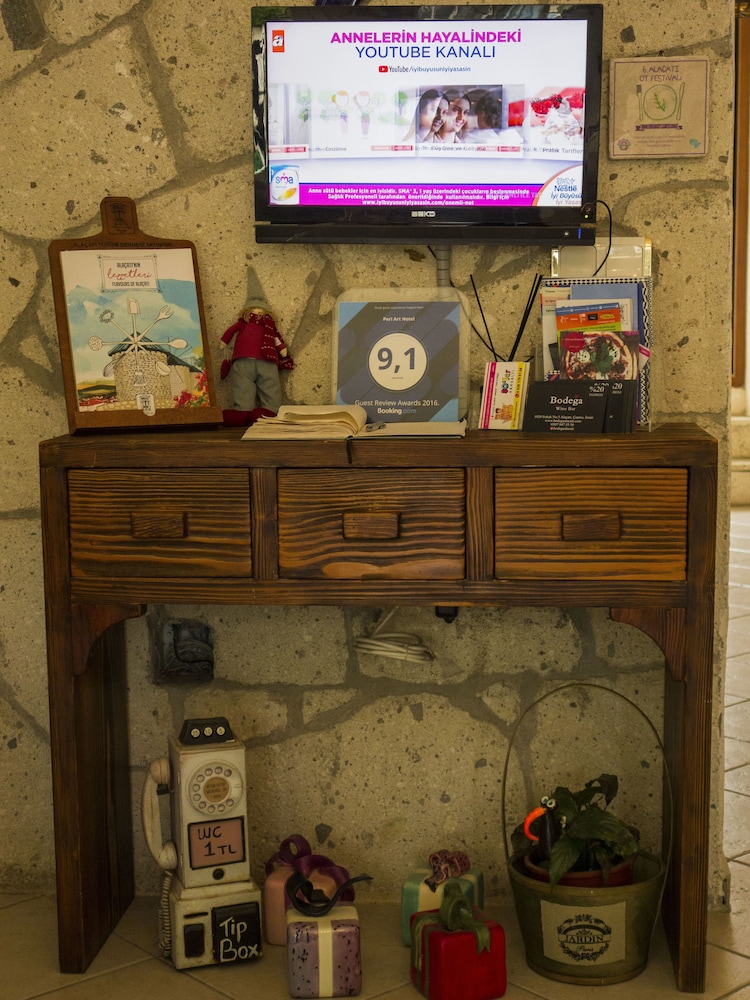 Peri Art Hotel 7/43