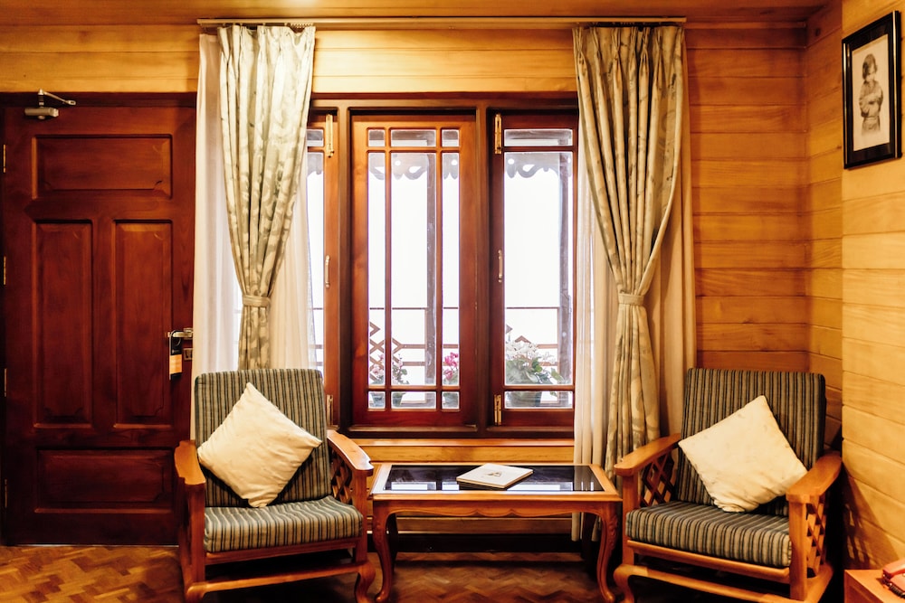 Udaan Dekeling Resort 43/54