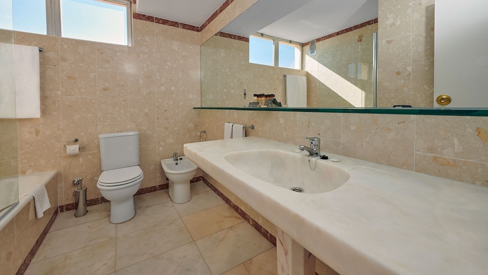 Hotel Algarve Casino 49/50