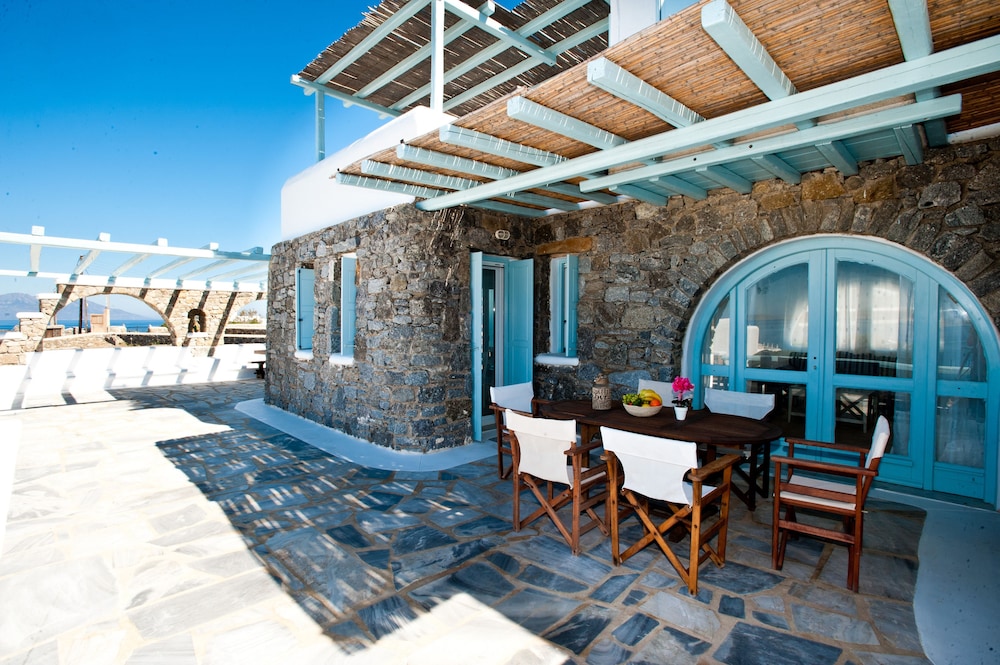 Sofia's Bungalows Mykonos 49/82