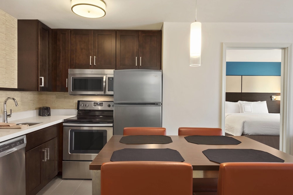 Residence Inn St Paul Woodbury 26/33