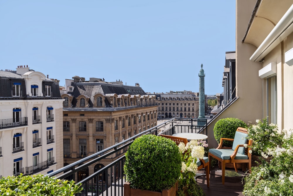 PARK HYATT PARIS VENDOME 6/71