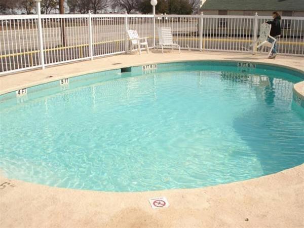 Best Budget Inn Abilene 16/23
