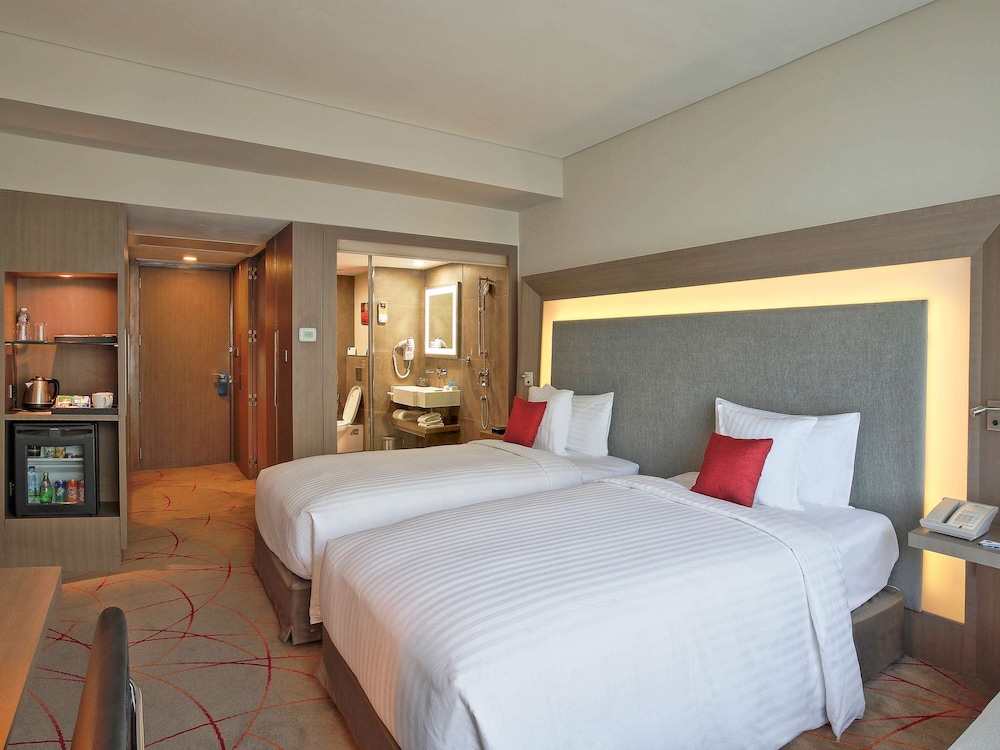Novotel Chennai Sipcot 19/75
