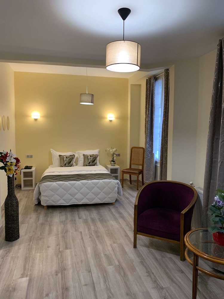 HOTEL DE BELFORT 17/53