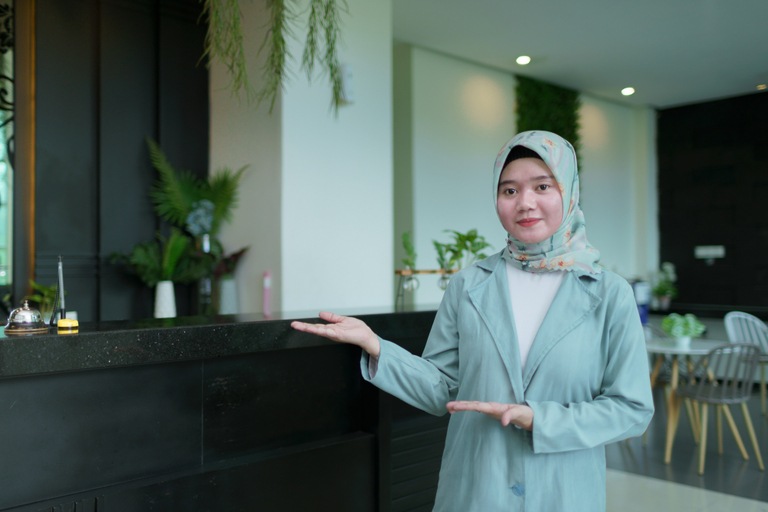 Tropical Point Hotel Syariah 2/11