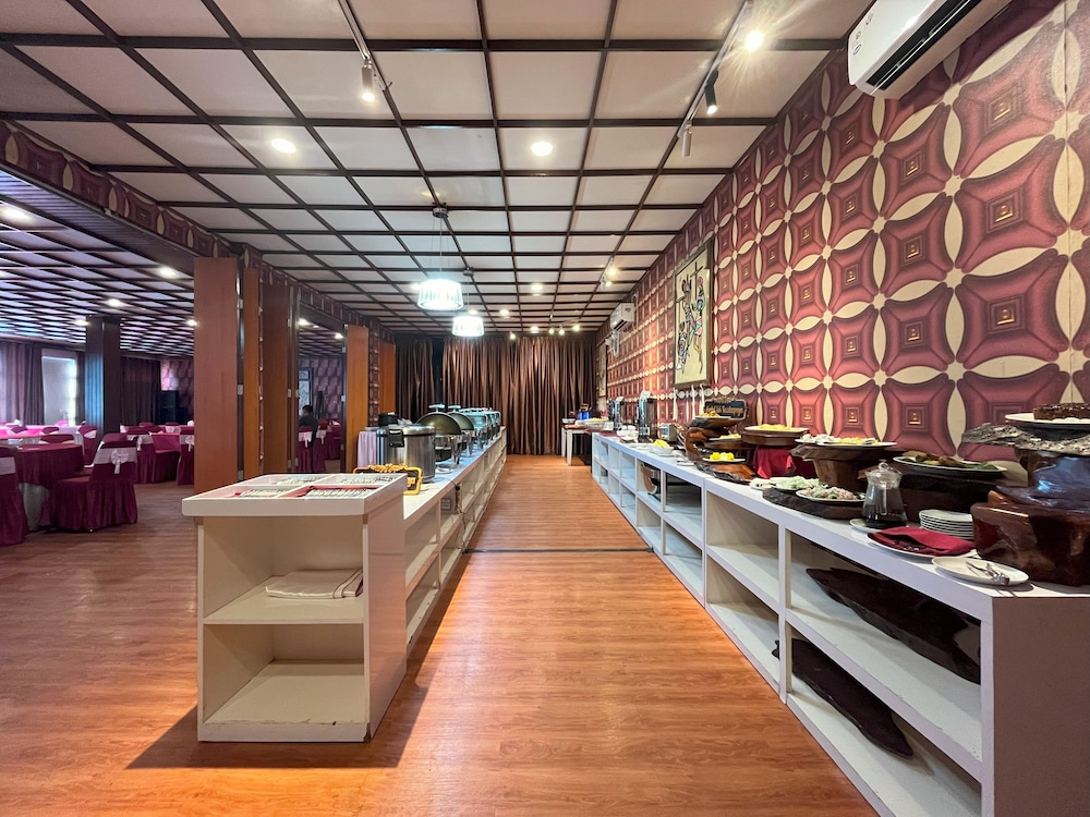 Grand Tamaro Hotel Parapat 9/49