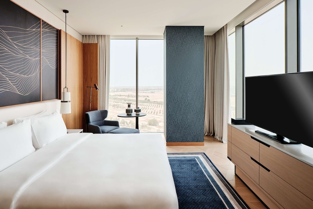Grand Hyatt Kuwait 12/50