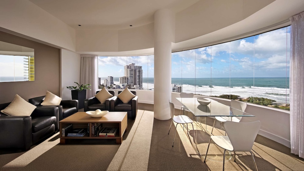Sofitel Gold Coast Broadbeach 46/66