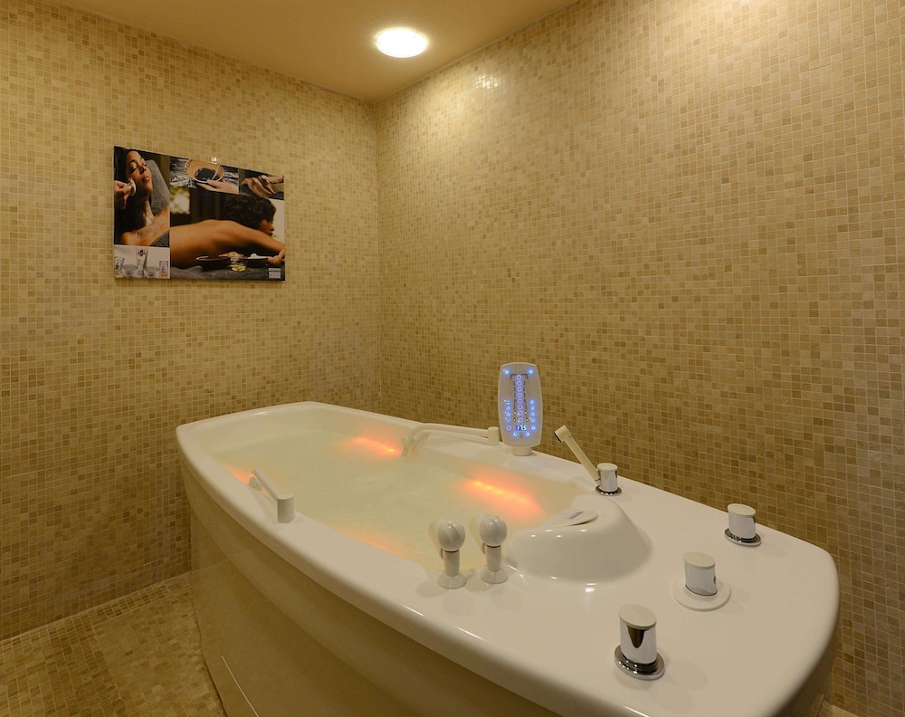 Gloria Verde Resort and Spa 21/50