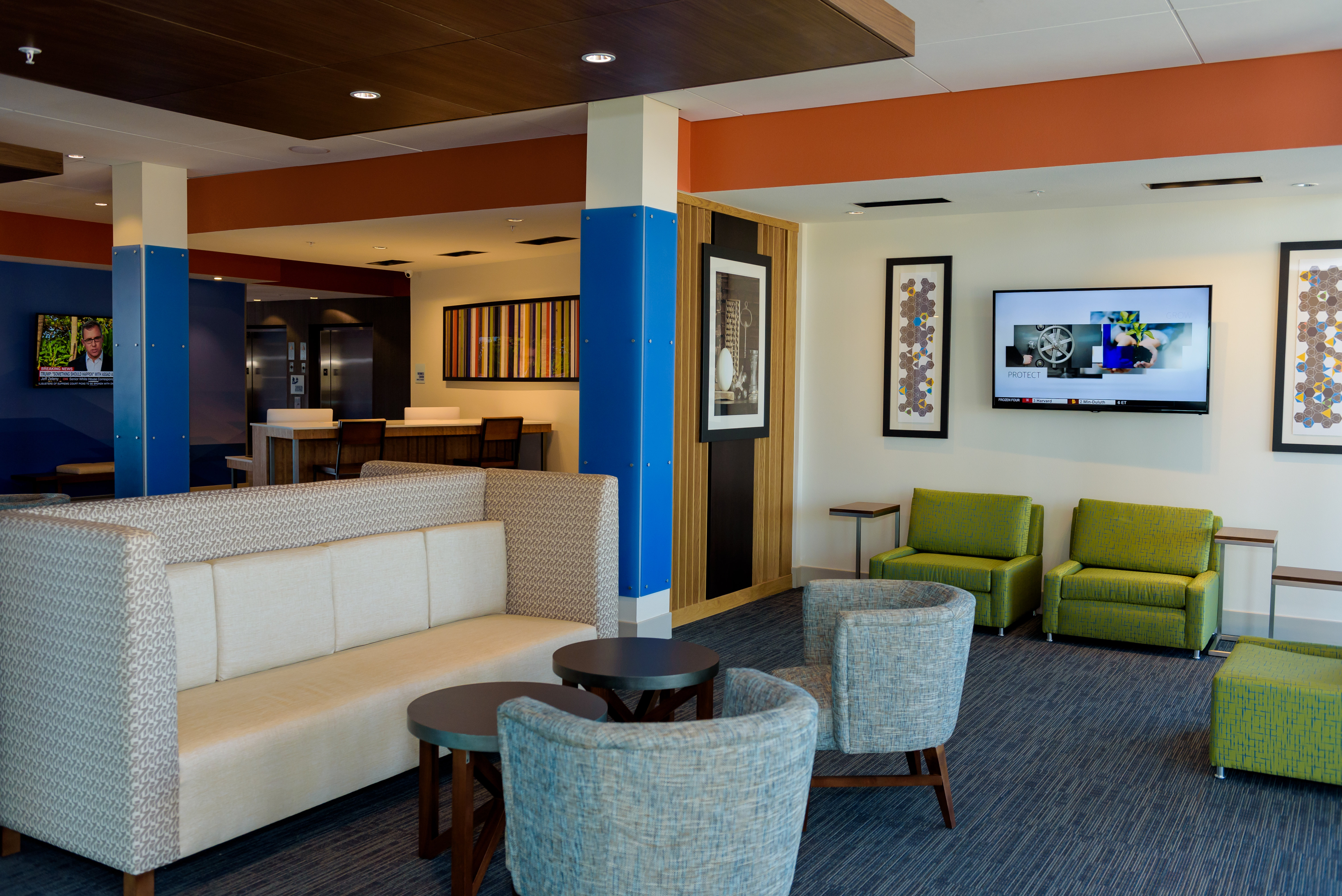 Holiday Inn Express Suites Mckinney Frisco East 27/36