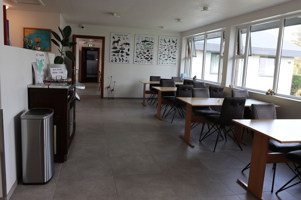 Höfn Hi Hostel 44/64