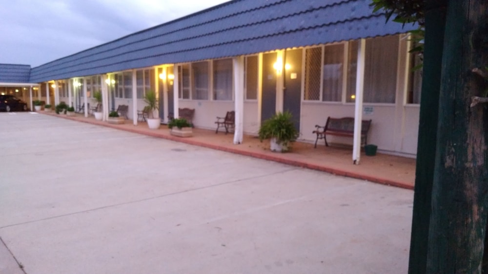 City Park Motel And Apartments 1/38