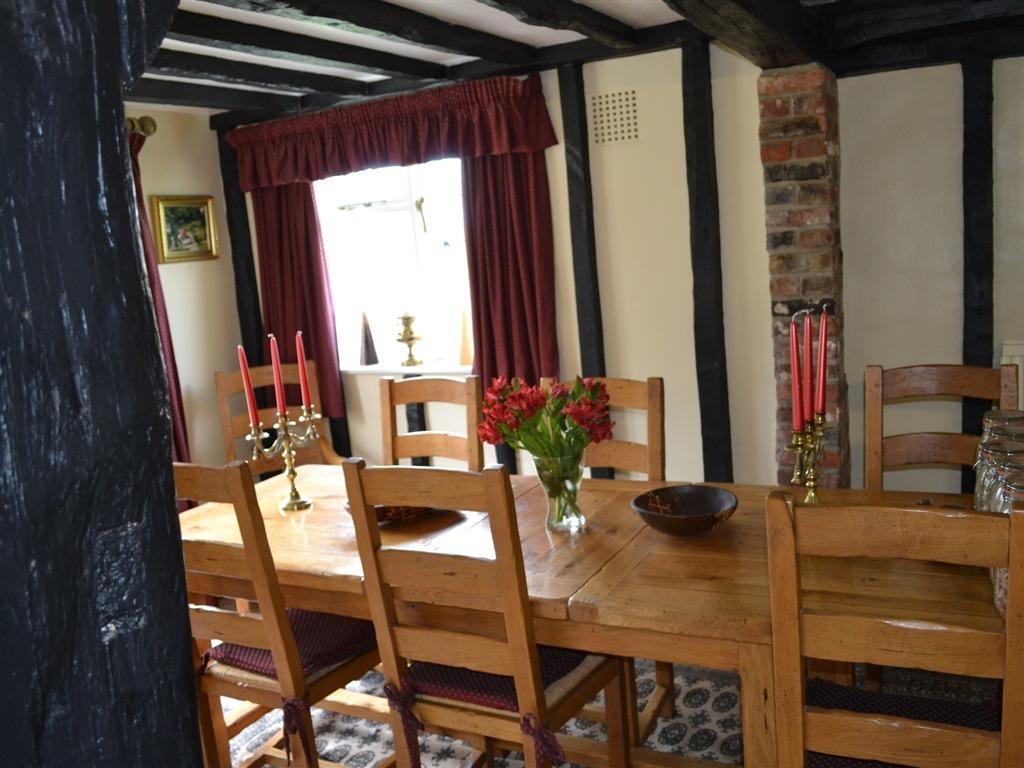 Woodview Bed & Breakfast 11/16