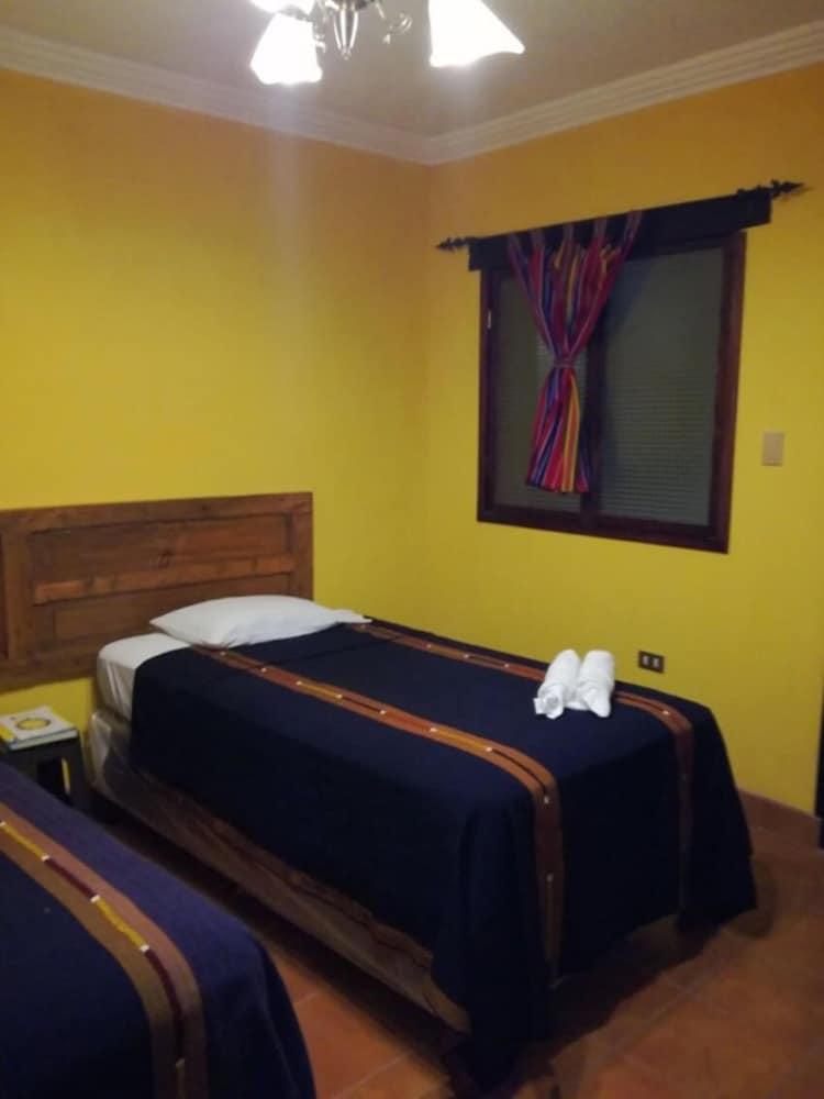 Hotel Casa Maria Jose 12/21