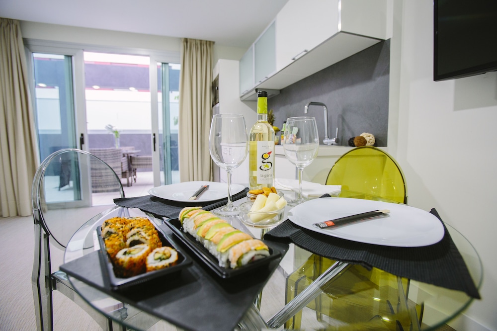 Valentina Beach Apartments and Suites photo5