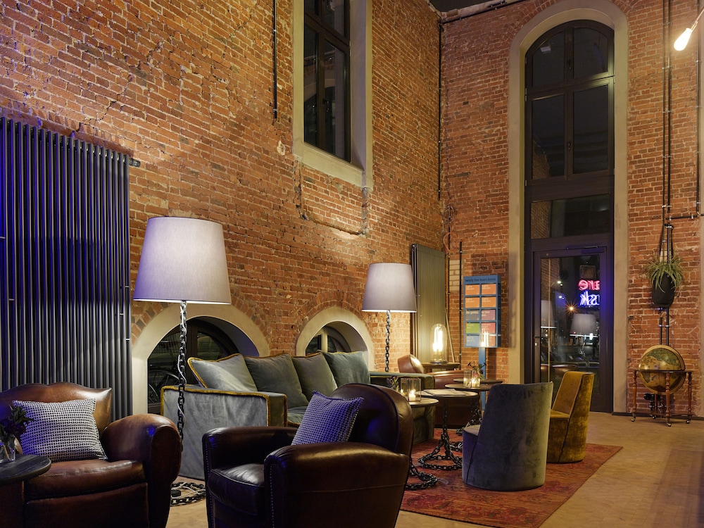 25Hours Hotel Altes Hafenamt 38/68