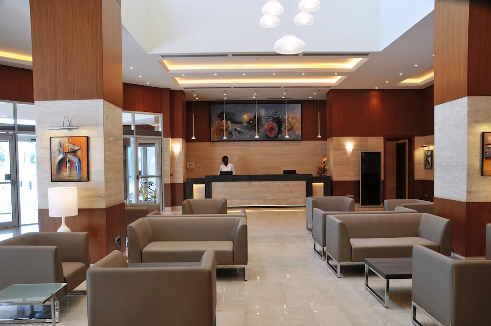 Golden Tulip Le Diplomate Cotonou 51/72