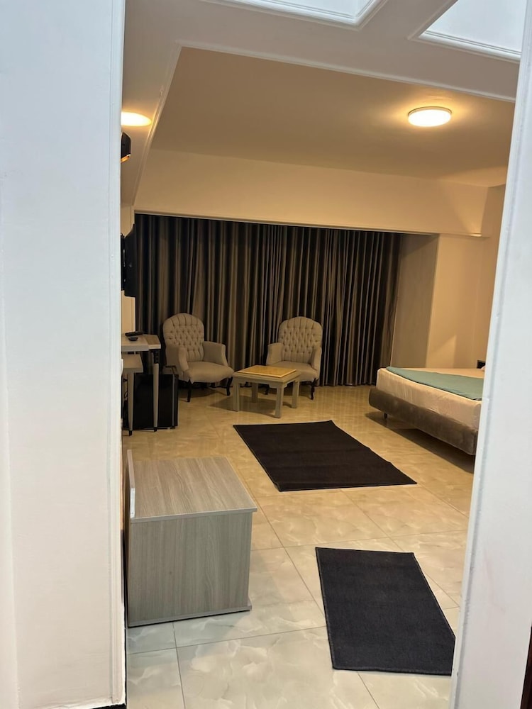Aura Inn Hotel Cairo 47/62