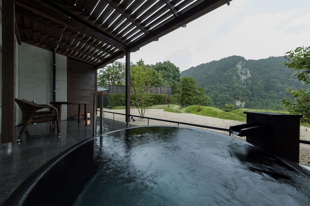 Okuhita Onsen Umehibiki 4/68