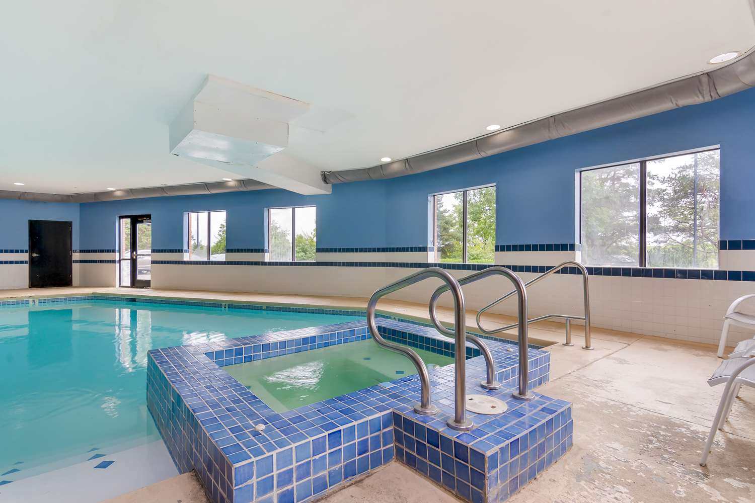 Best Western Plus Olathe Hotel 17/34