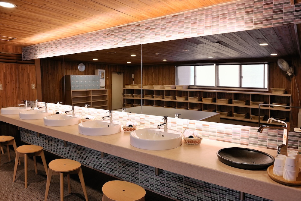 Shiga Park Hotel 44/63