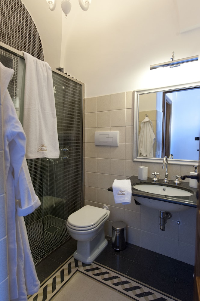 Resort Acropoli 37/39