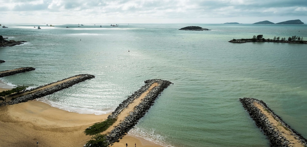 Golden Tulip Macae 33/36