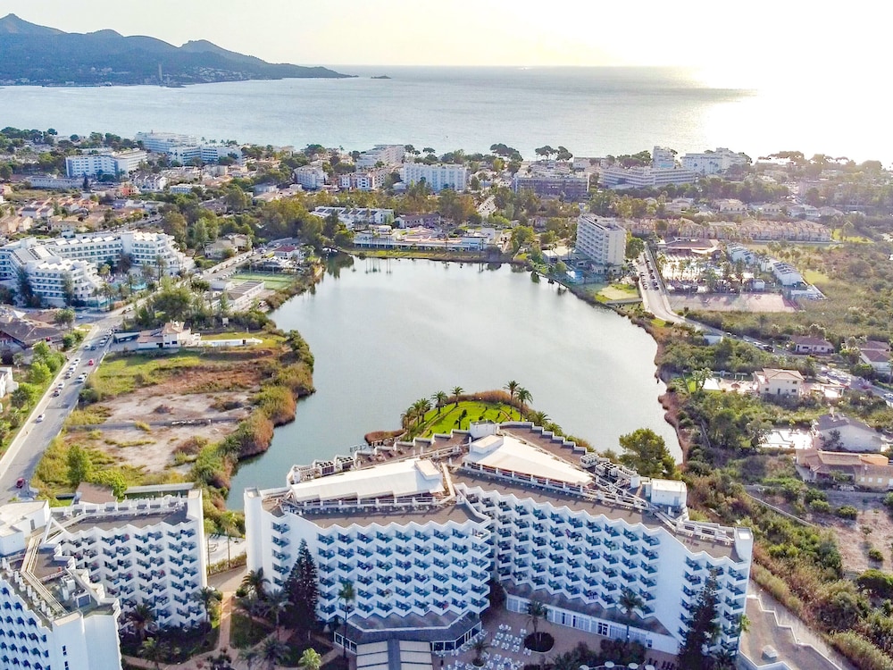 Eix Lagotel Holiday Resort 3/69