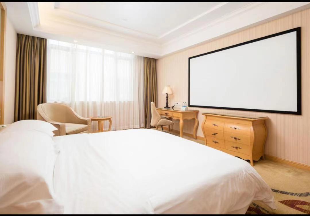 Vienna Hotel (Guangzhou Baiyun Airport Zhongluotan) 15/28