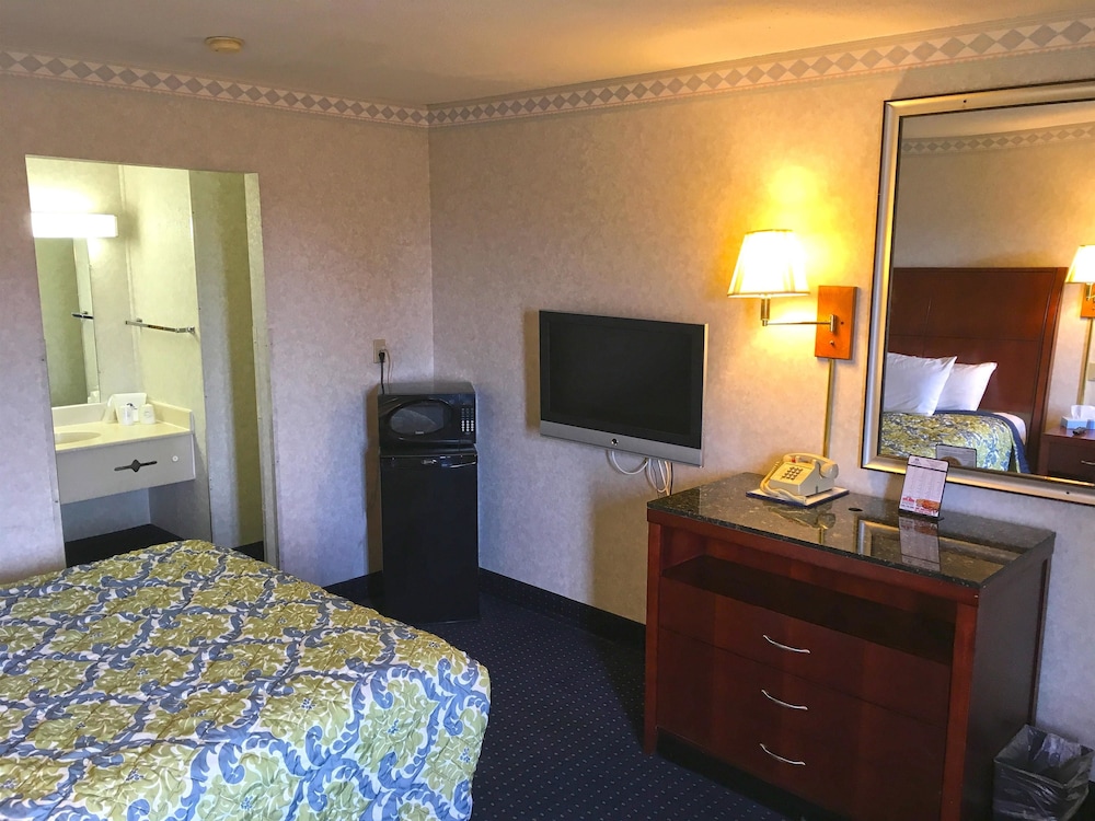 Americas Best Value Inn Decatur In 18/39