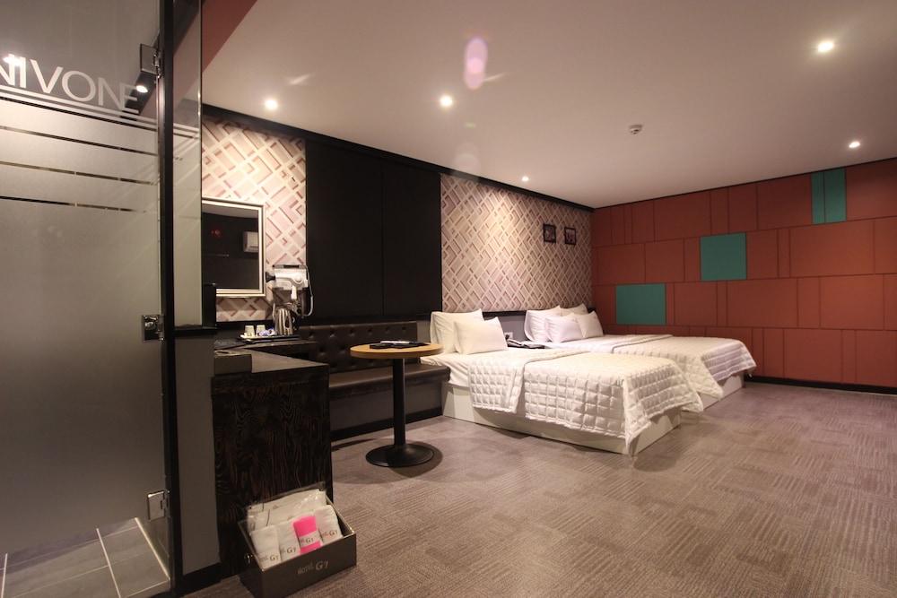 G7 Hotel 18/42